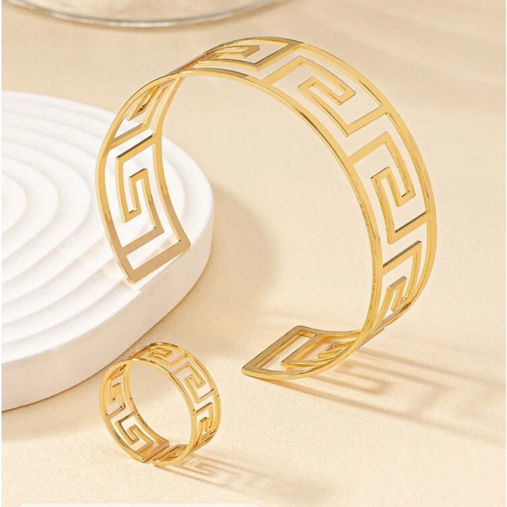 New cuff bracelet  ring set - Picture 3 of 5
